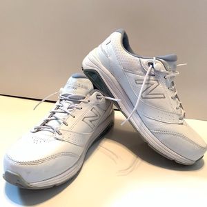New Balance 928 V3 white leather shoes size 10